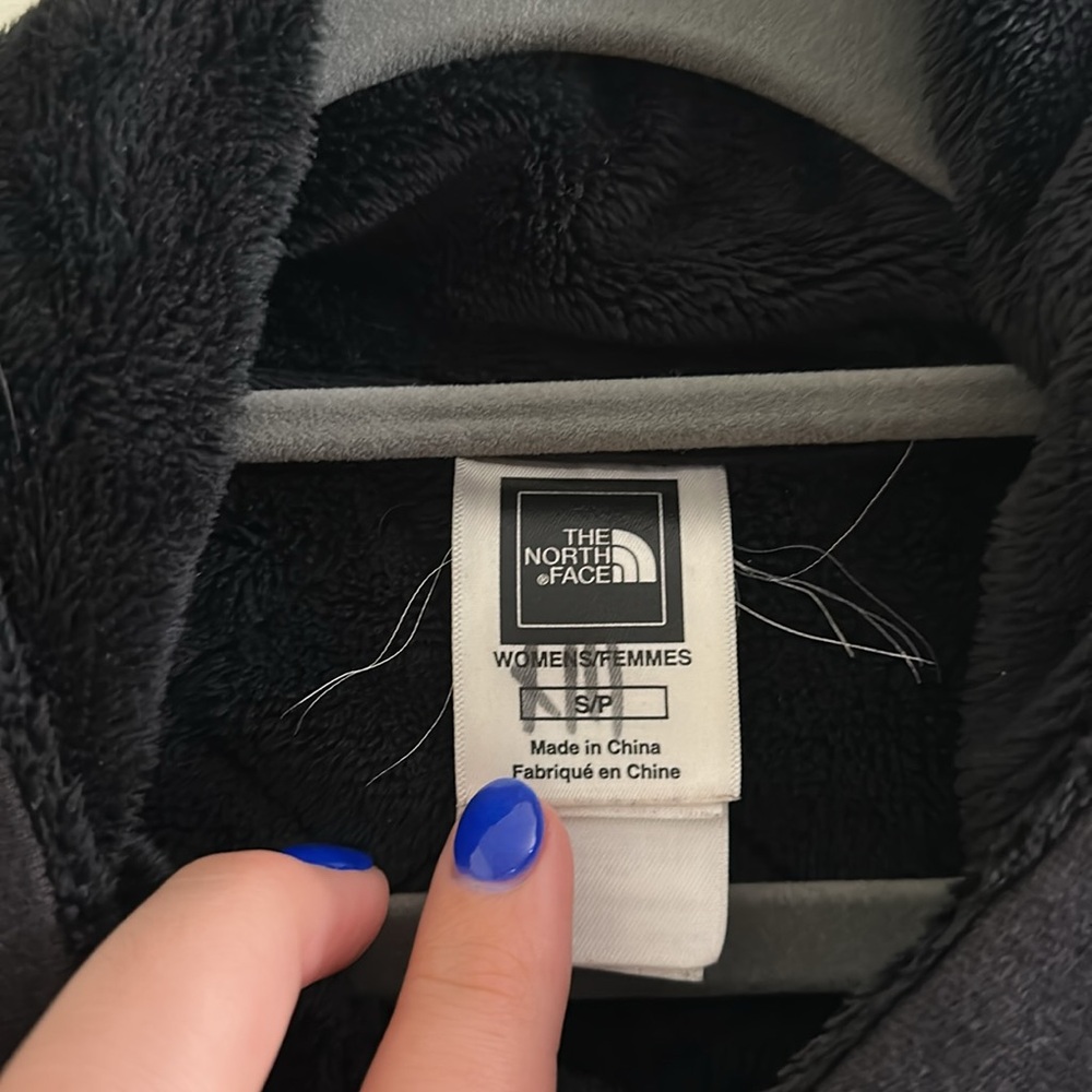 The North Face Long Sweater Jacket Quilted Small Black - Picture 2 of 9